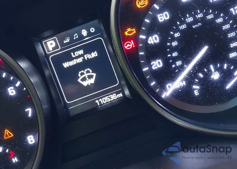 2018 Hyundai Santa Fe Sport 2.4L z USA, uszkodzony, nr VIN 5XYZTDLB0JG573382